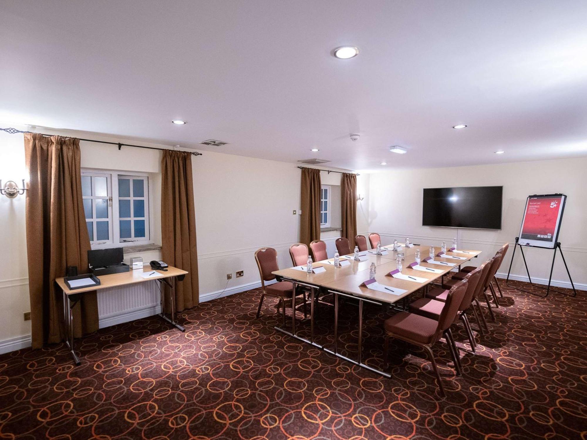 Mercure Barnsley Tankersley Manor Hotel Esterno foto